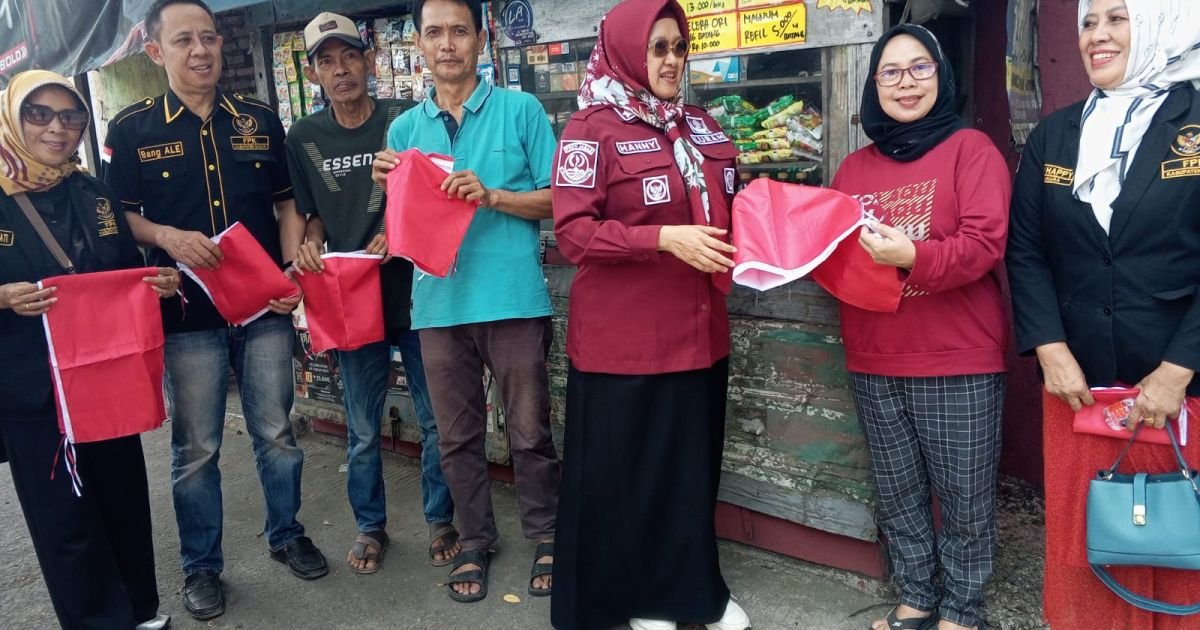 Bukan Sekadar Bagi Bendera, FPK Kabupaten Bogor Tanamkan Semangat Toleransi dan Persatuan