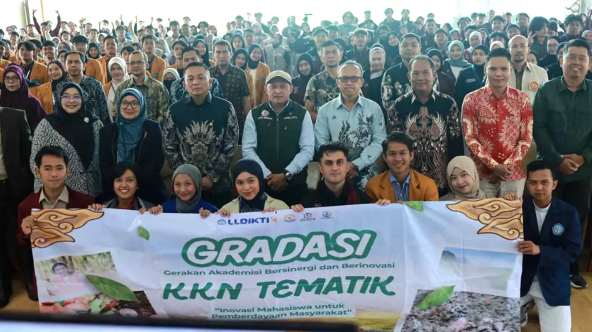 Disdik Sukabumi Sambut KKN Tematik GRADASI 2026, Mahasiswa Didorong Hadirkan Solusi bagi Masyarakat