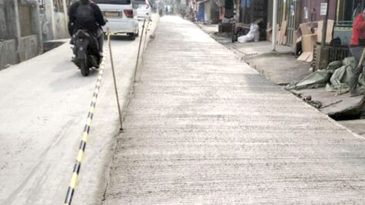 Progres Rekonstruksi Jalan Caringin–Cidahu Capai 67 Persen, Beton Diperkuat Bertahap