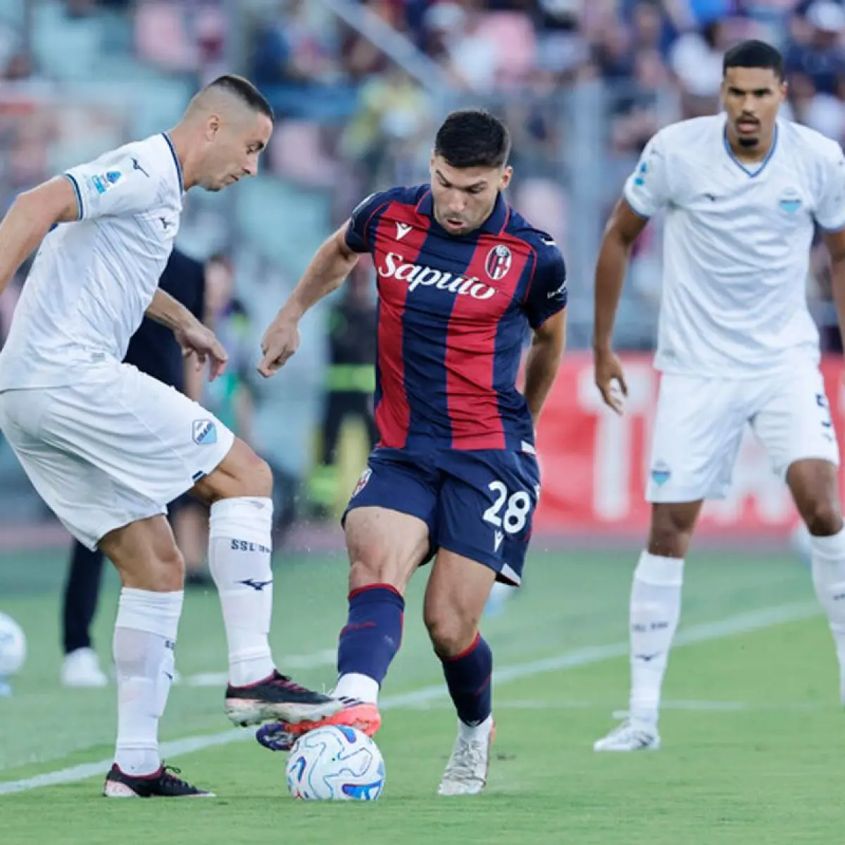 Duel Tanpa Gol di Awal Serie A: Bologna Tahan Imbang Lazio di Stadion Renato Dall'Ara