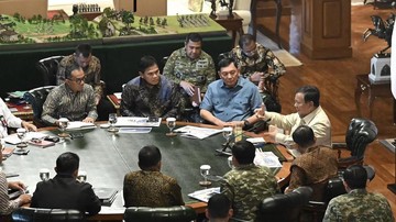 Presiden Prabowo Tindak Lanjuti Potensi Karhutla dan Aspirasi Warga Dayak di TNI