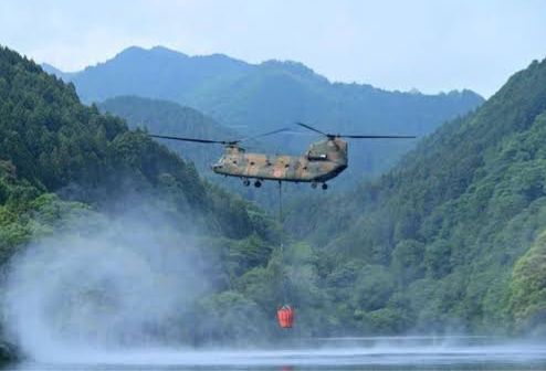 Jepang Kirim 3 Helikopter Chinook dan 600 Personel Bantu Padamkan Karhutla Kalimantan