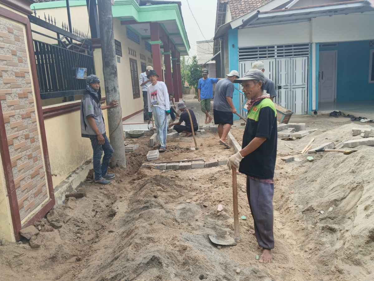 Proyek Jalan Lingkungan Serang Disorot, Disperkim Banten Diminta Bertindak