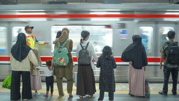 Insiden Penumpang Terperosok di Stasiun Pasar Minggu, KAI Commuter Minta Maaf