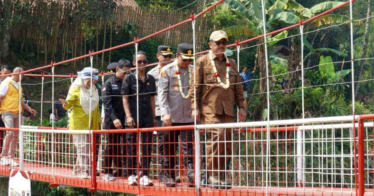 Jembatan Gantung Prima Jantake Resmi Berfungsi, Warga Sasagaran Sambut Antusias Akses Baru Penghubung Dua Kecamatan