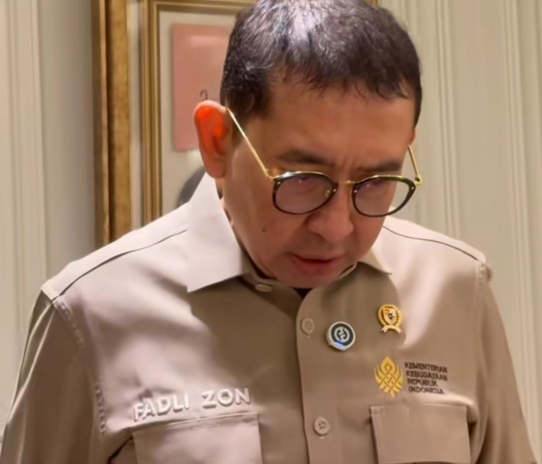 Rp 30 Miliar Disiapkan untuk Revitalisasi Desa Adat Sade yang Terbakar