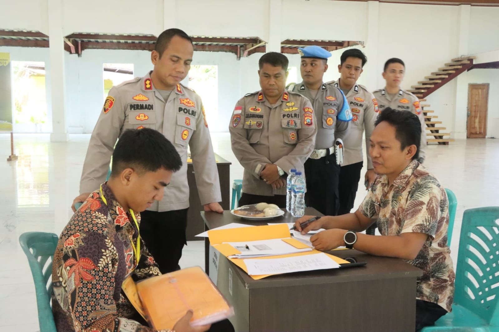 Polres Sitaro Laksanakan Pemeriksaan Administrasi Awal Penerimaan Polri Terpadu TA 2026