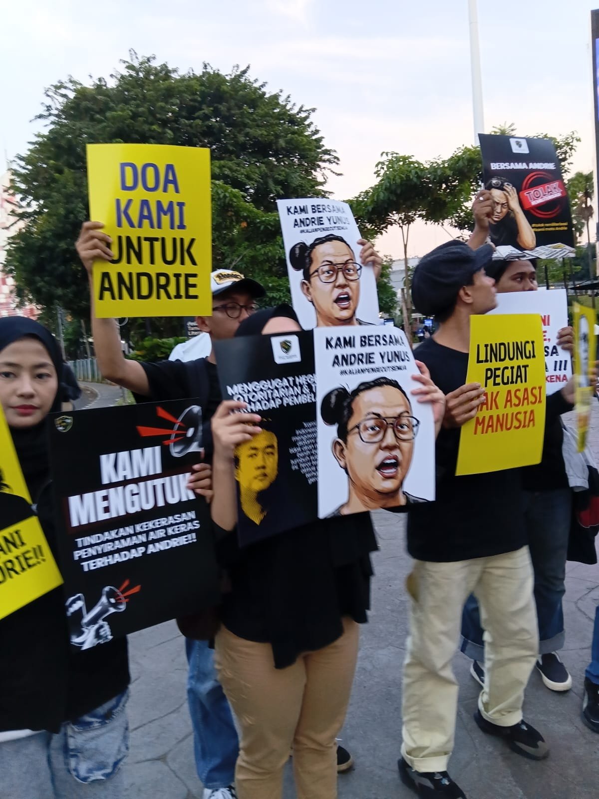 Kawal Kasus Penyerangan Aktivis HAM Andrie Yunus, Presiden Prabowo Diminta Turun Tangan