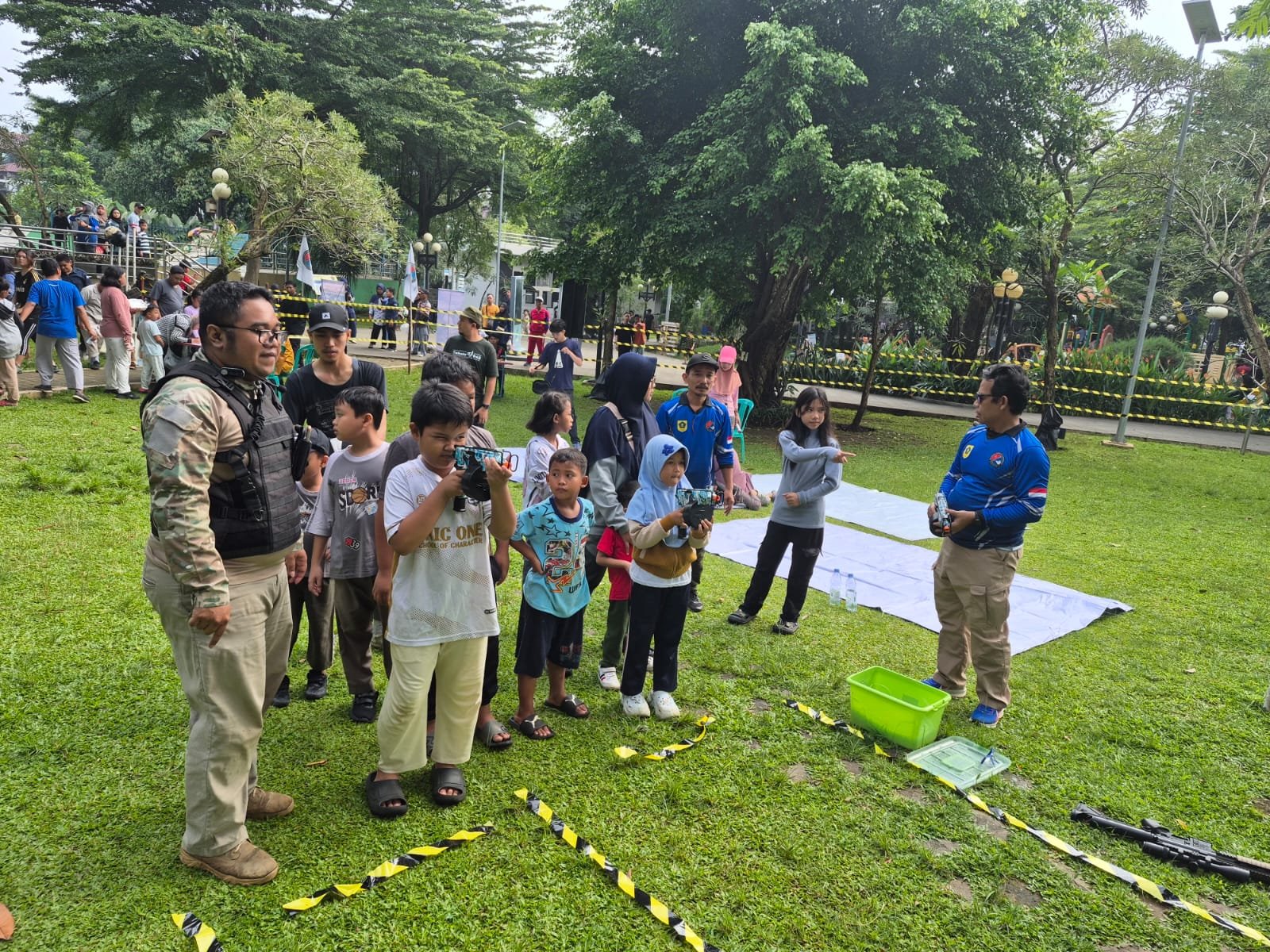 INASSOC Kabupaten Bogor Edukasi Airsoft di CFD Taman Plaza Situ Cibinong