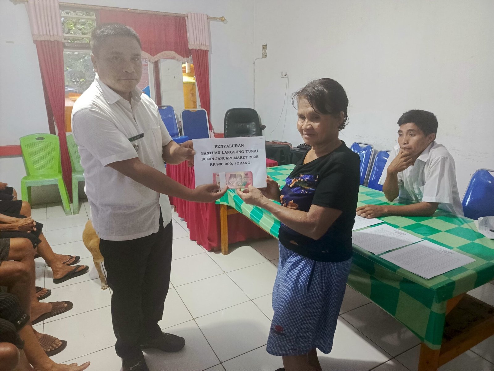 Pemerintah Kampung Kinali Melaksanakan Kegiatan Pembagian BLT Dana Desa Tahun 2025