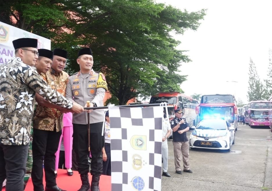Program Mudik Gratis 2025, Bupati Bogor Lepas Keberangkatan 32 Bus Tujuan Jawa Tengah