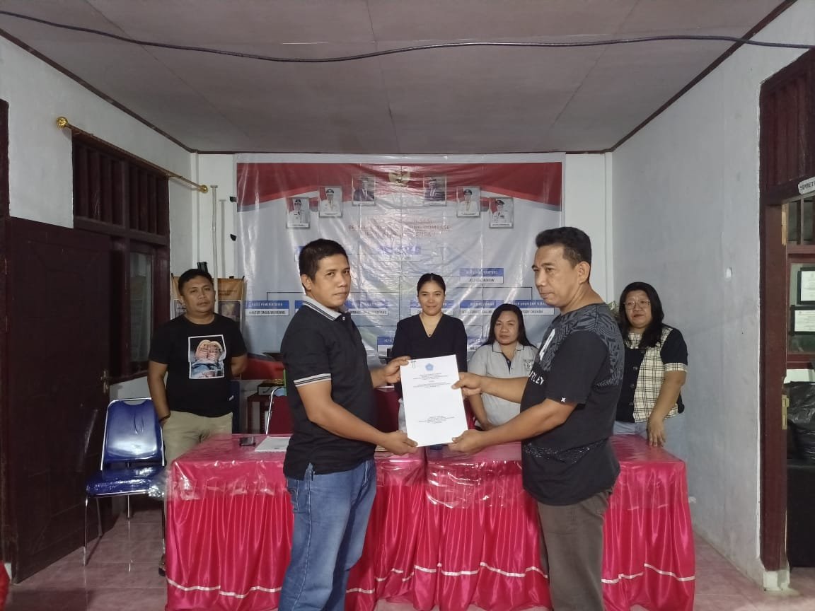 Penyampaian LPJ Desa Dompase kepada Majelis Tua Tua Kampung Berjalan Lancar