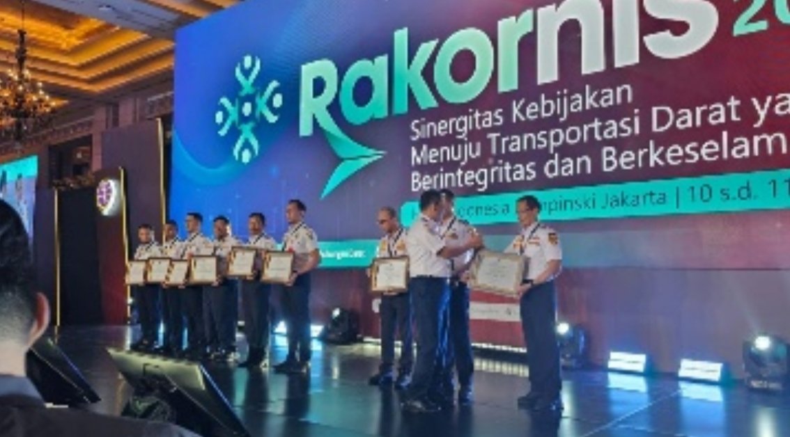 Peningkatan Kualitas Pelayanan Transportasi dengan Penyediaan Sarana dan Prasarana Transportasi yang Berkualitas