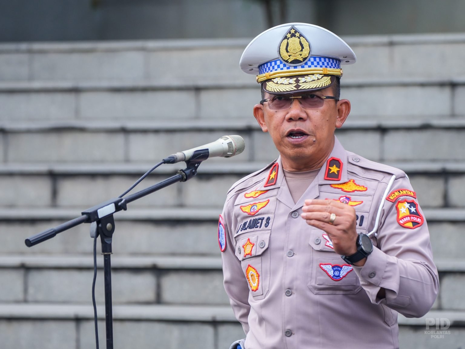 Operasi Ketupat 2025: Polri Siapkan Strategi Jitu Amankan Arus Mudik