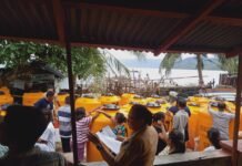 Kepala Kampung Pahepa Beri Bantuan 37 Unit Tandon Air Bersih Antisipasi Krisis Air Bersih